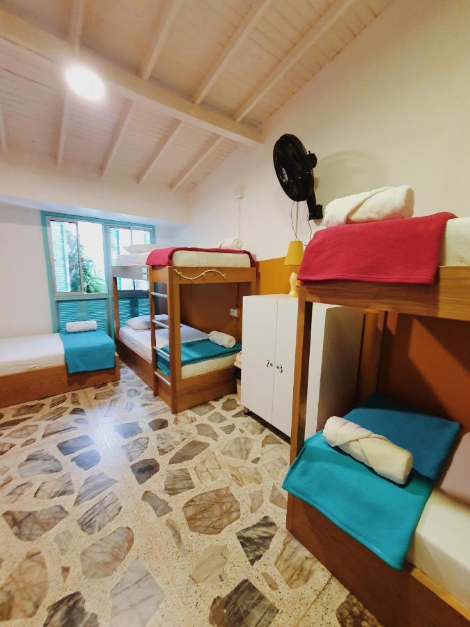 La Playa Hostel & Rooftop Медельїн Екстер'єр фото
